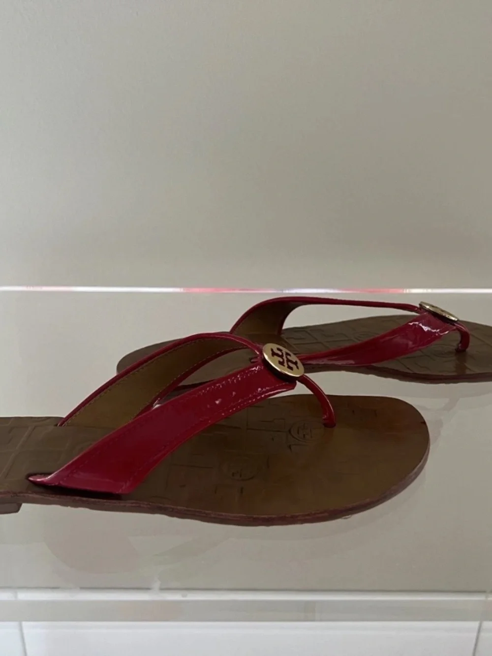 Tory Burch Thora leather sandals Womens Size 6m Gold Signature Logo